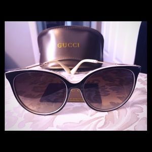Pre owned Gucci authentic sunglasses!!